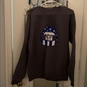 gray cnu crew neck